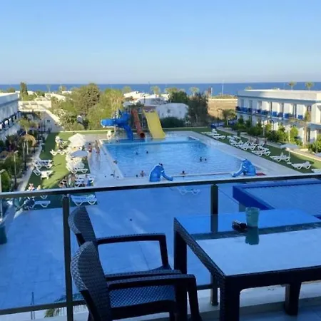 Apartman Sleek Flat With Shared Pool And Sea View In Iskele